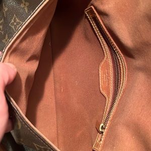 Vintage Louis Vuitton mini loop bag